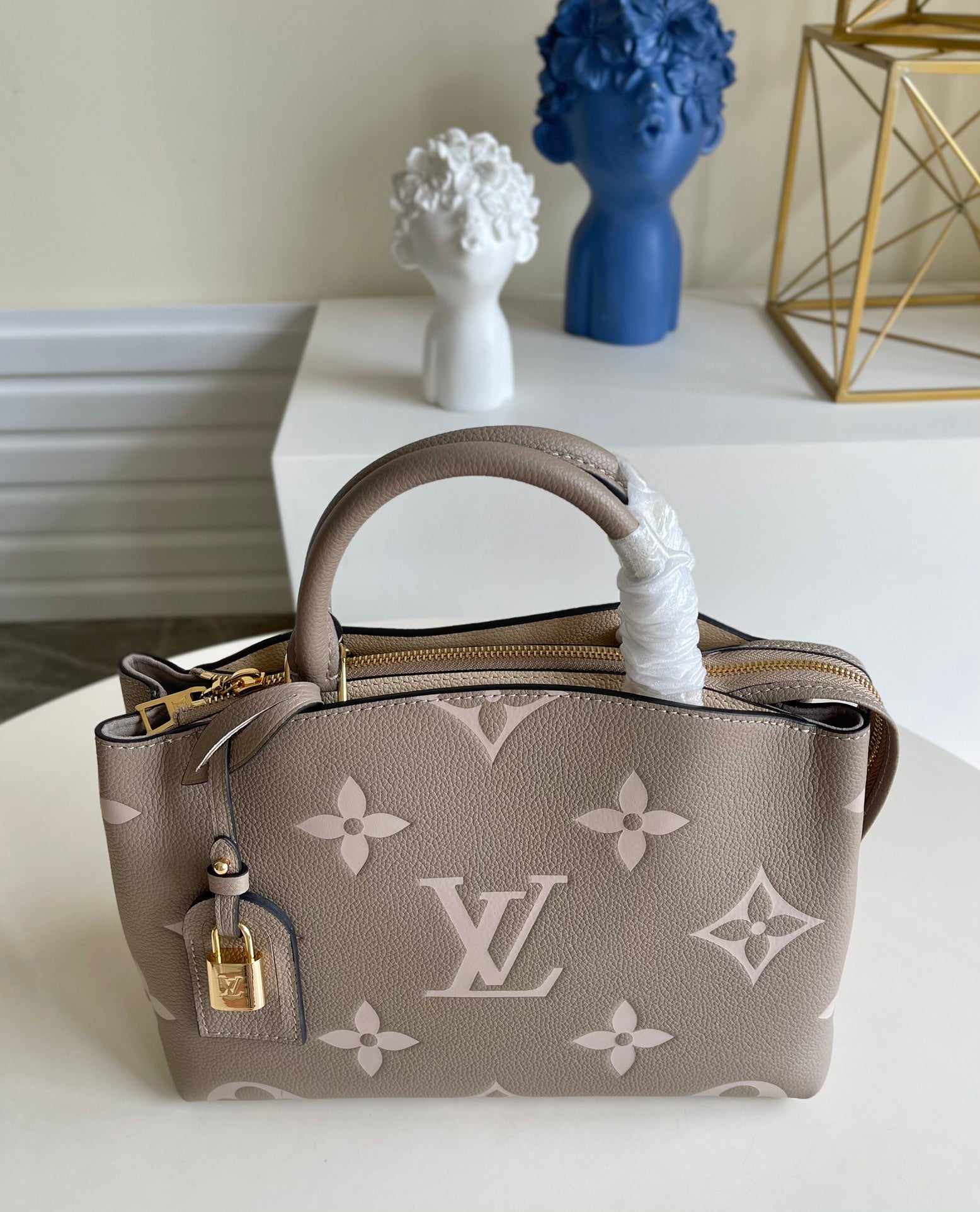 Louis Vuitton Petit Palais 29Cm Cr Me