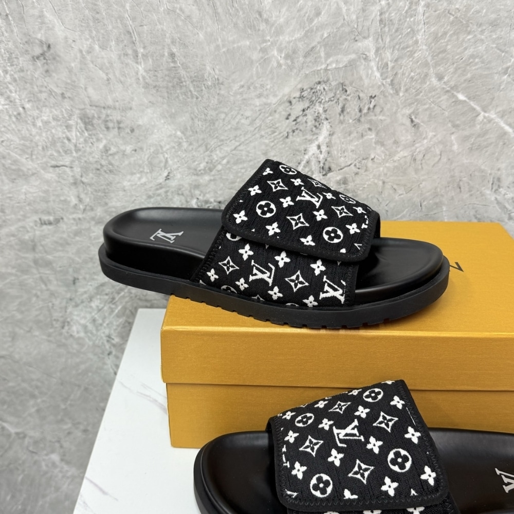 Louis Vuitton Miami Mule Mini Monogram Fabric Black 1Abftr