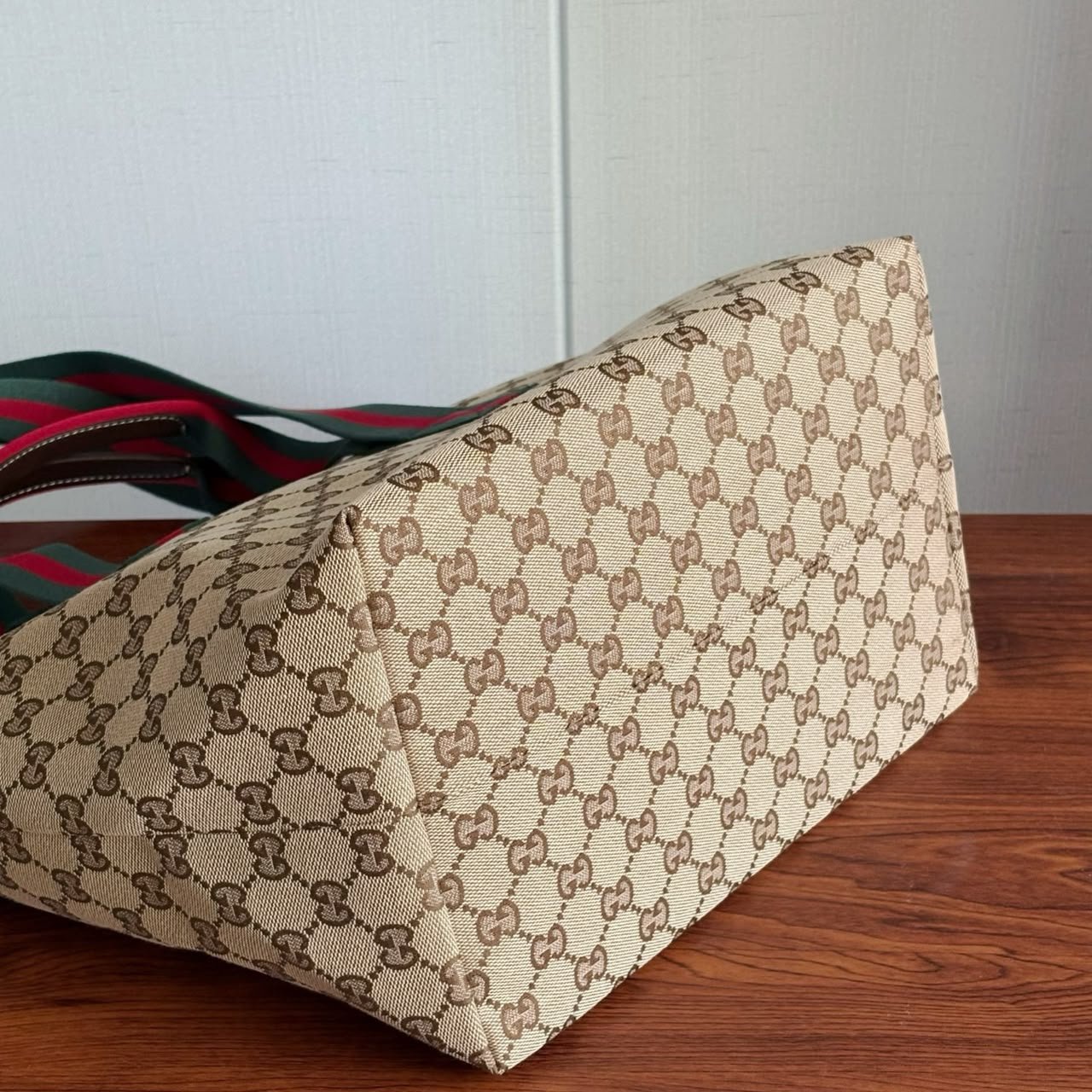 Gucci GG Medium Tote Bag 36cm/14.2in Sand And Brown GG Canvas ‎875929