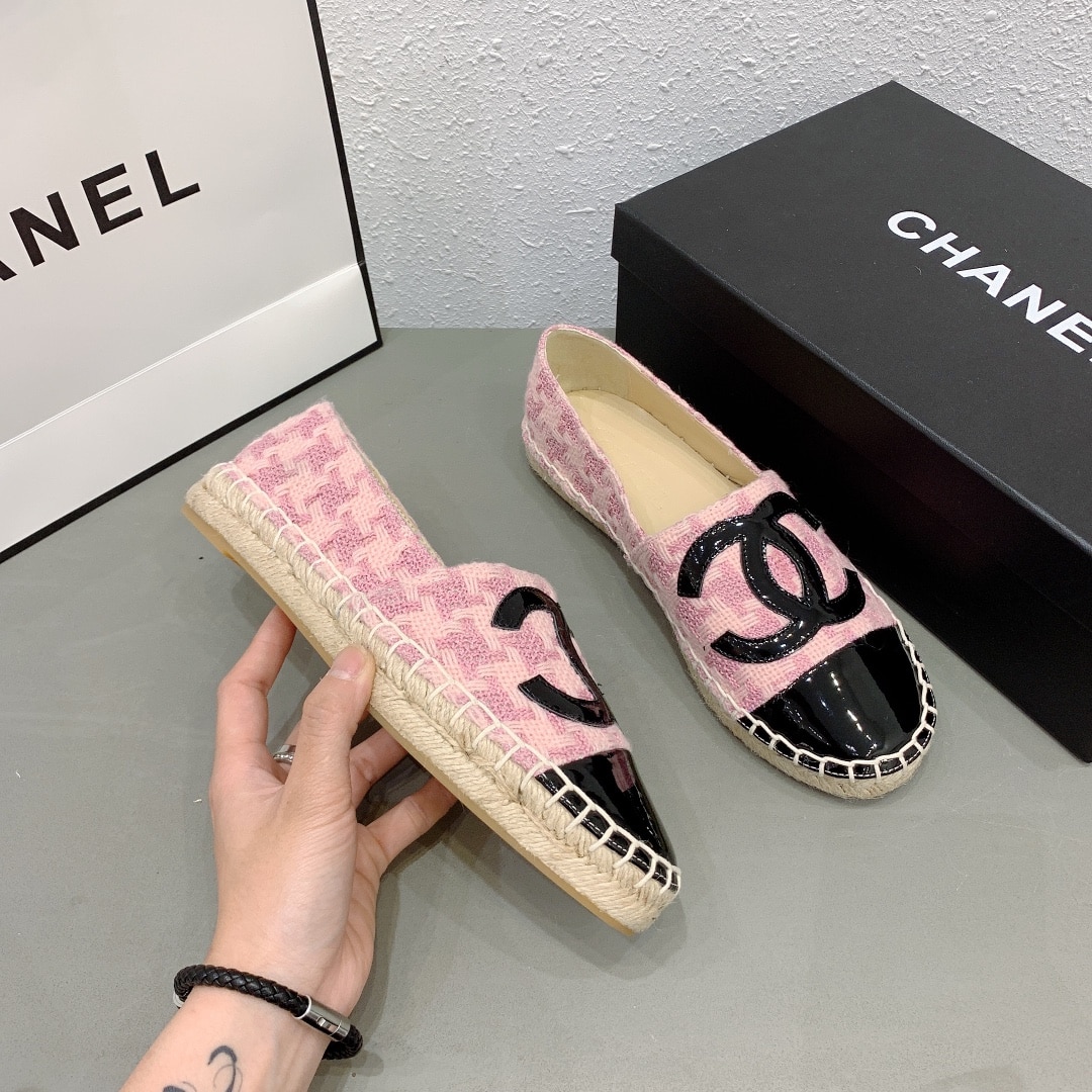 Chanel Tweed Patent Cc Espadrilles Slip On Pink Black