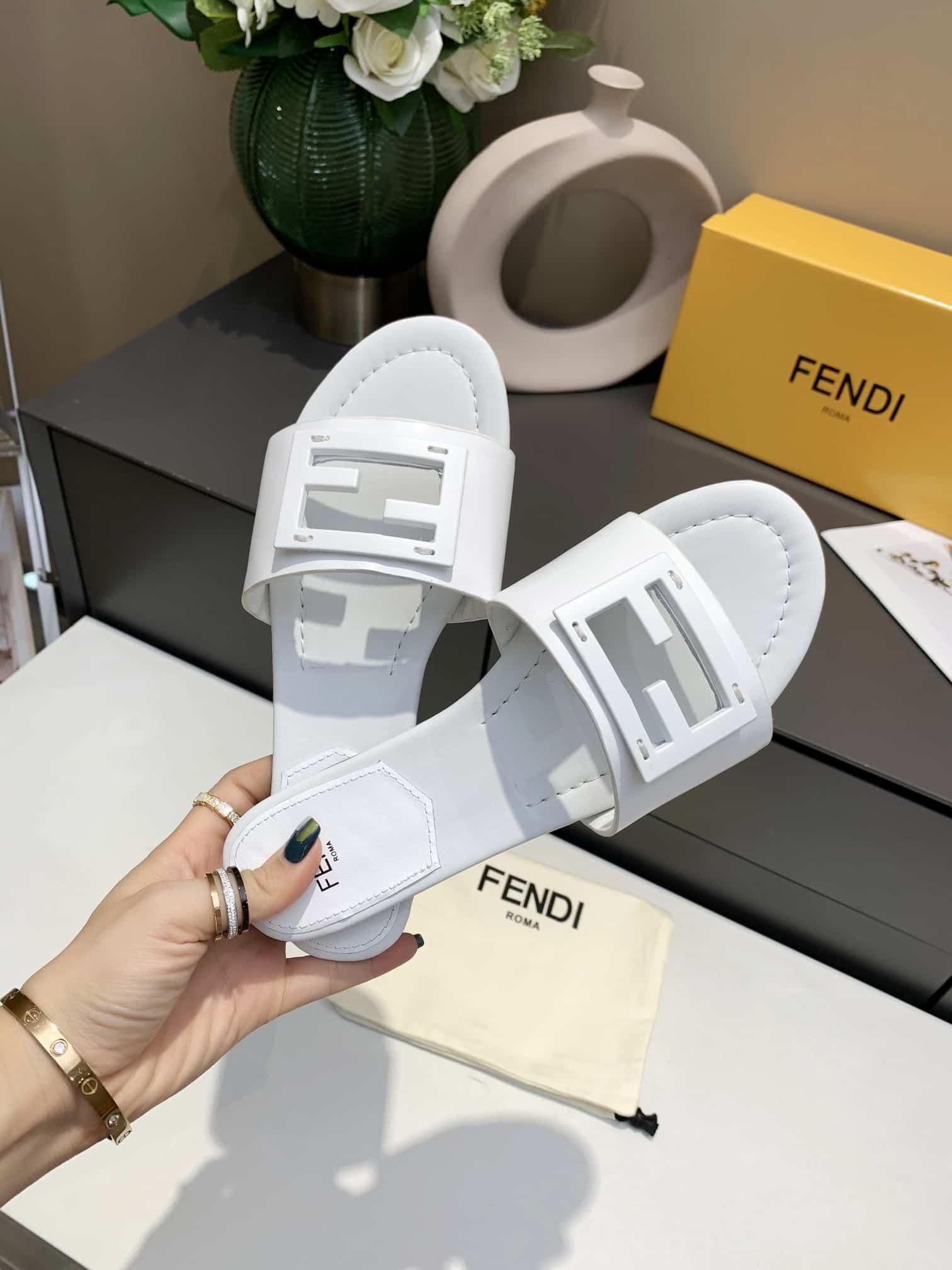 Fendi Signature Leather Sandals Slide White