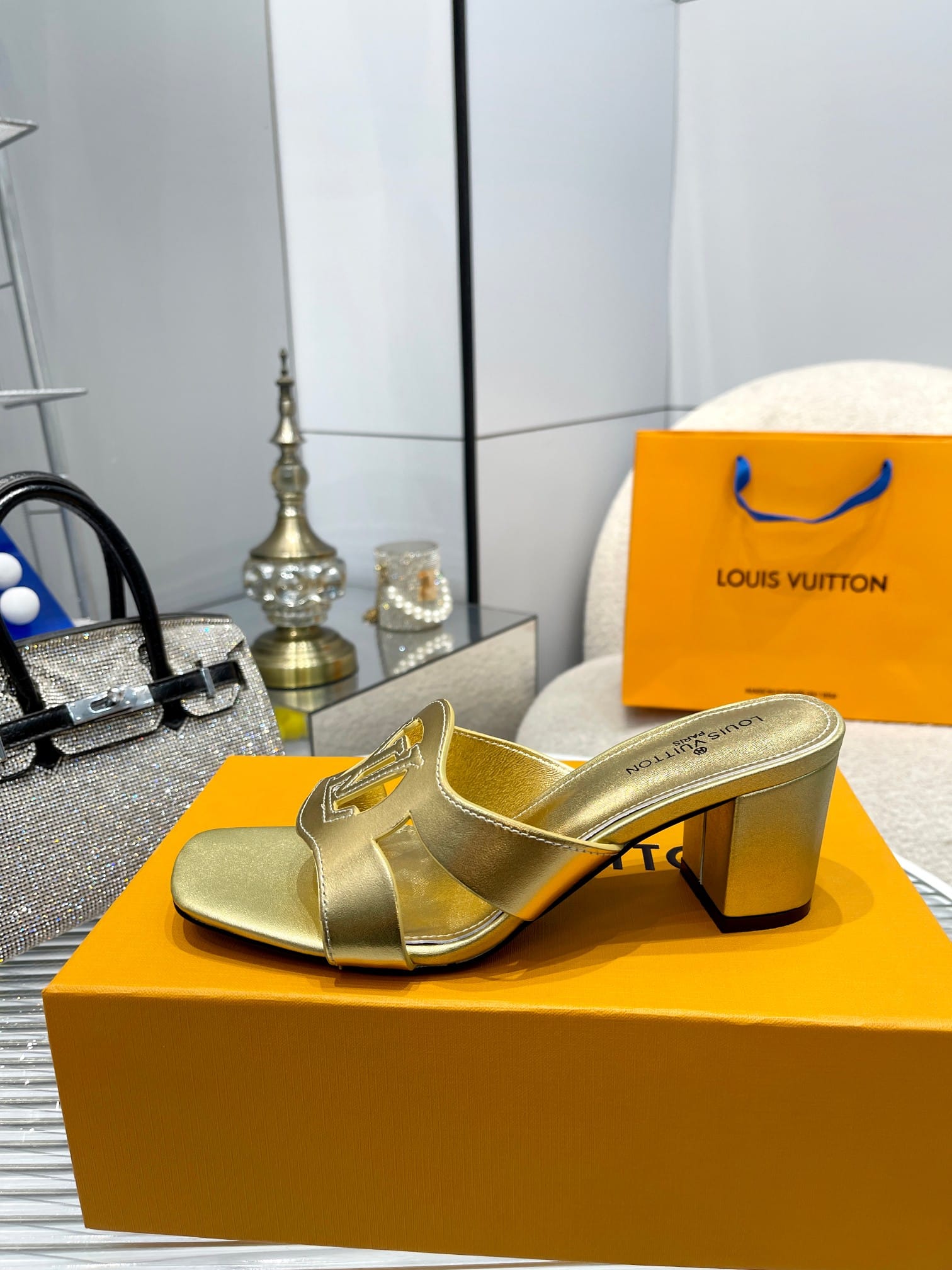 Louis Vuitton Lv Isola Mule Gold