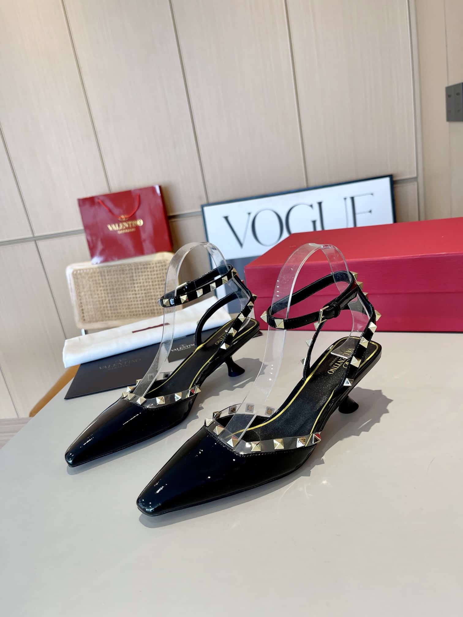 Valentino Garavani Rockstud Couture Pumps Black