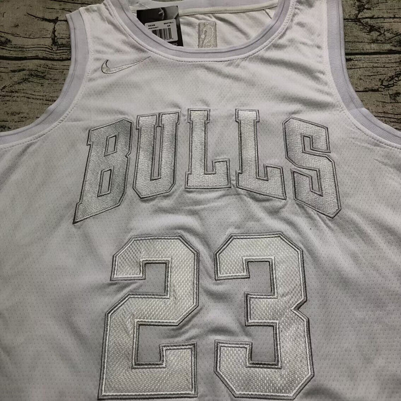 Michael Jordan Chicago Bulls Jersey 23 White MN