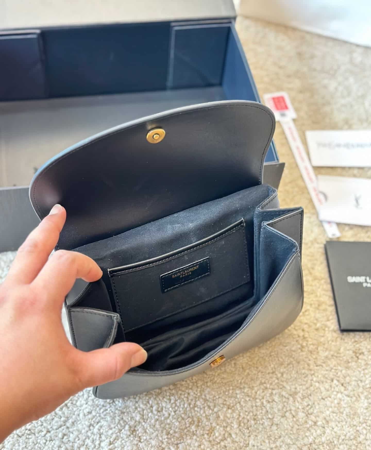 Saint Laurent Charlie Medium Shoulder Bag In Smooth Leather Black 23Cm 686742 2R20W 1000