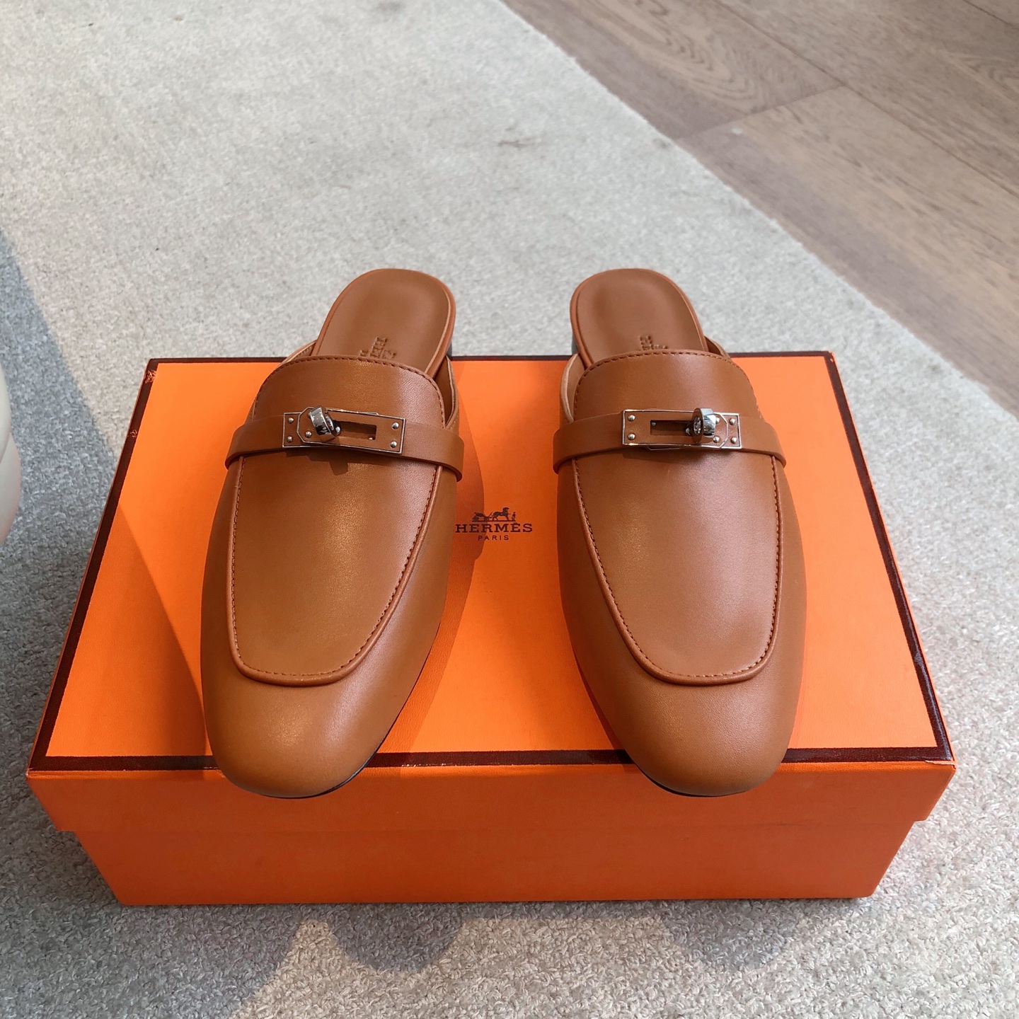Hermes Oz Mule Brown