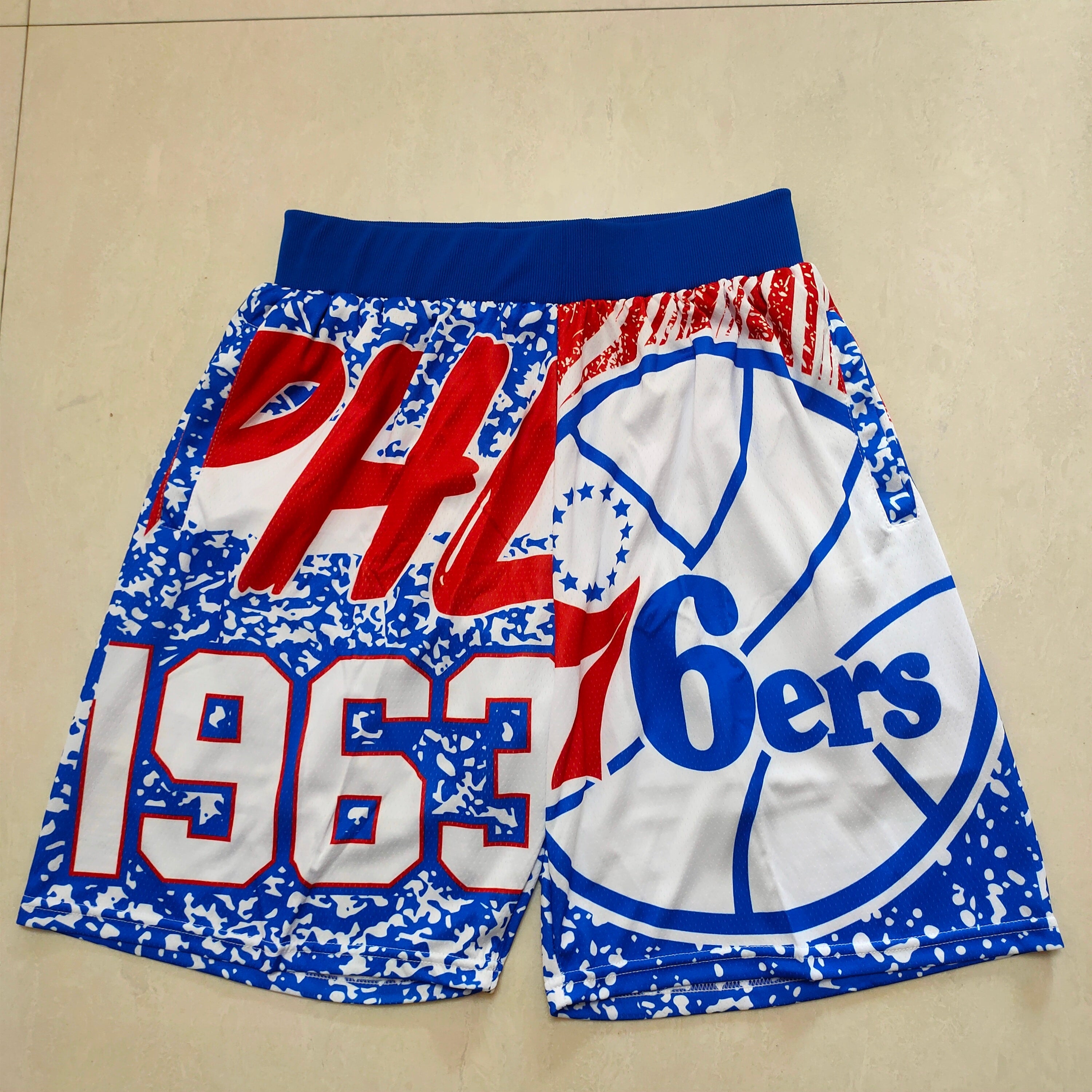 Philadelphia 76ers MitchellNess team logo basketball sweatpants