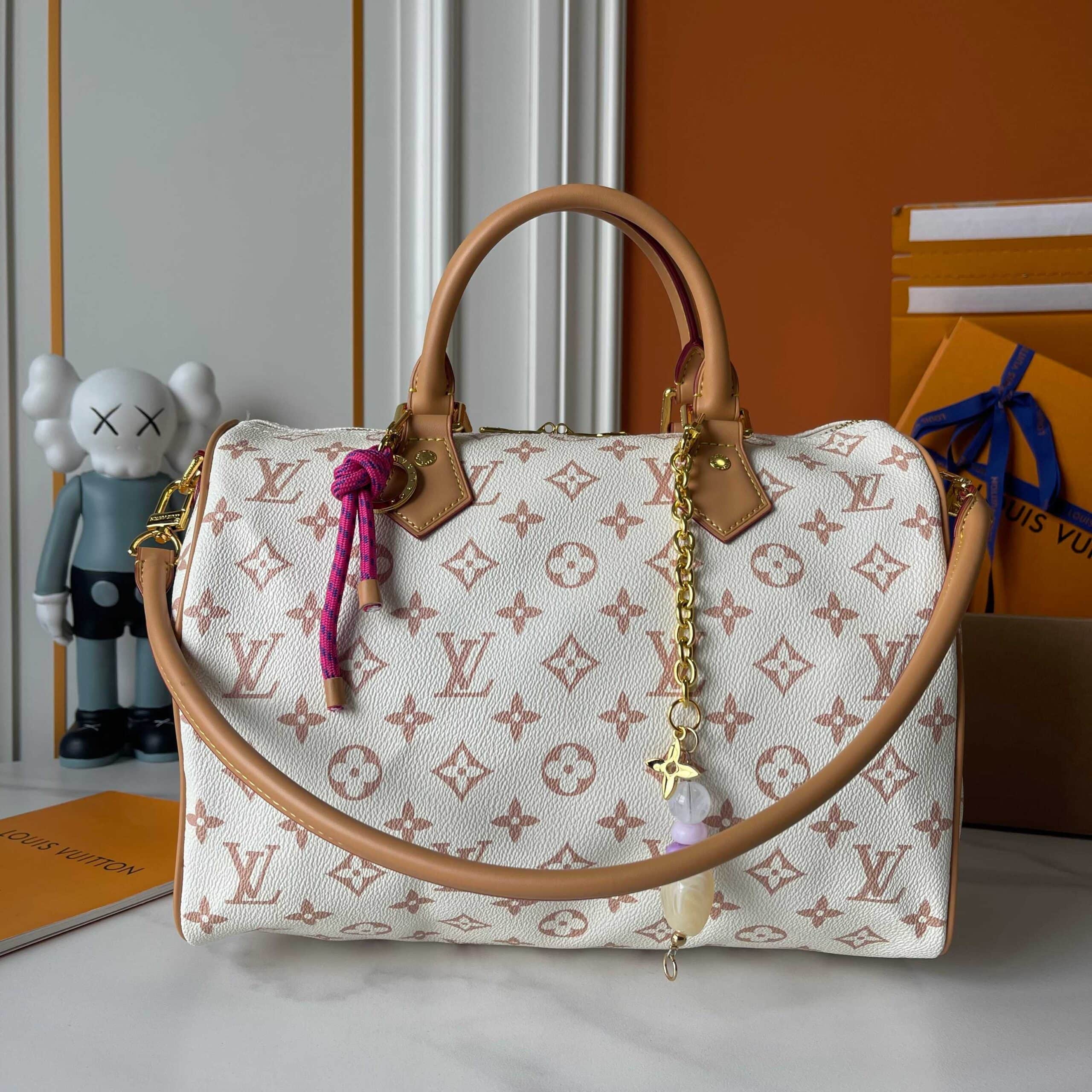 Louis Vuitton Speedy Soft 30 Lucky Bag Dune 30Cm M15108