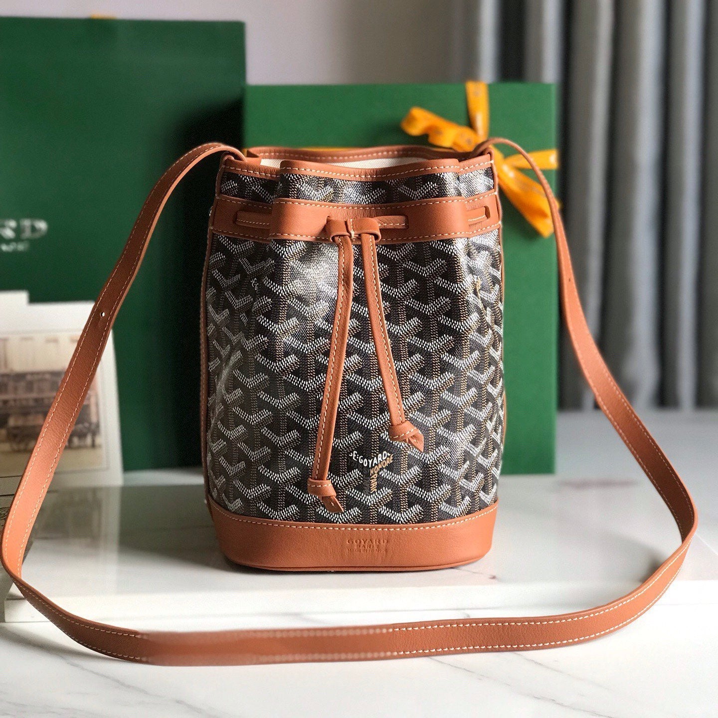 Goyard Petit Flot Bucket Bag 22 Cm Black Goyardine Canvas And Tan Lambskin Trim