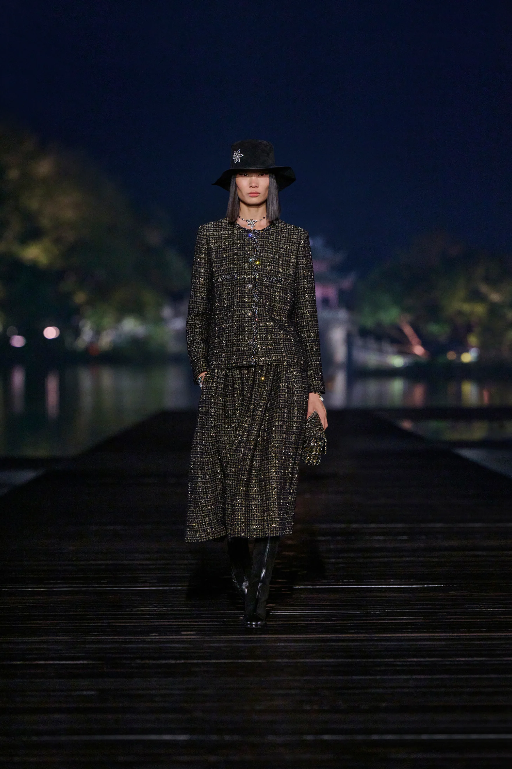 CHANEL 25FW New Tweed Jacket