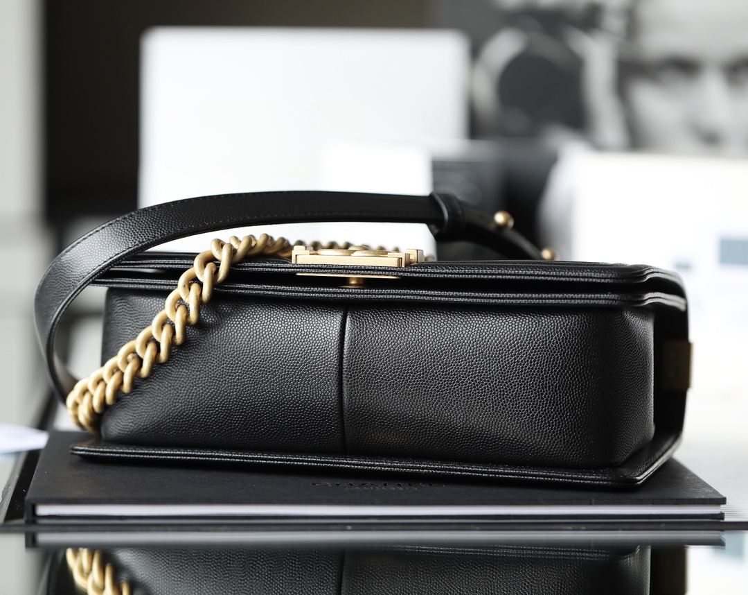 Chanel Medium Boy Quilted Gold Chain Black 25Cm