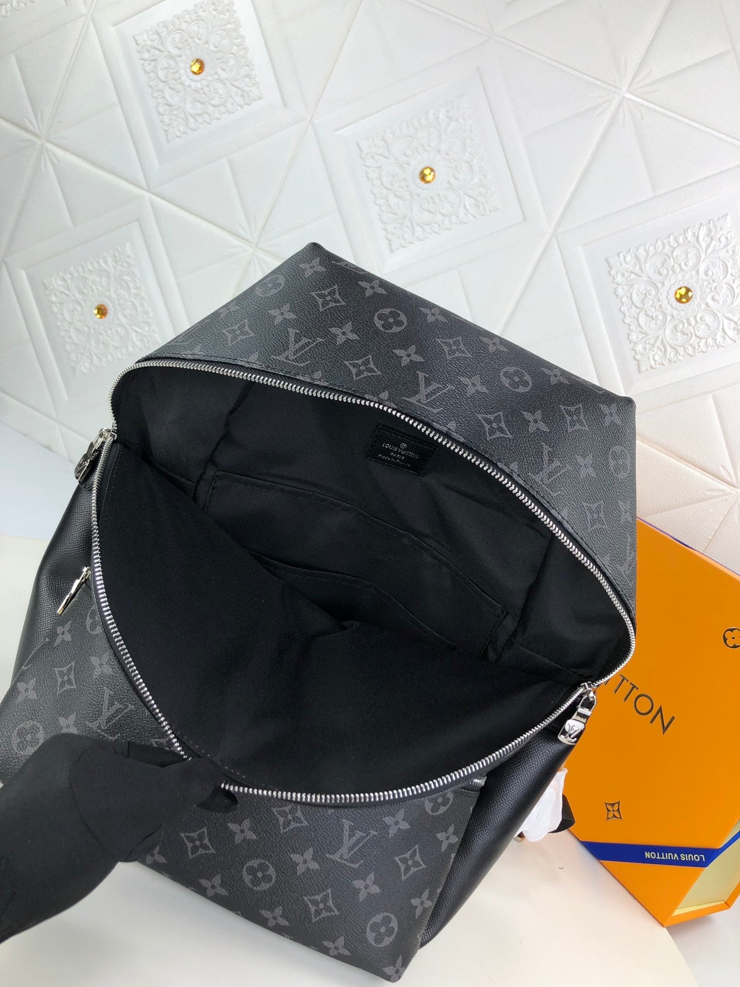 Louis Vuitton Discovery Backpack Pm Black 40Cm