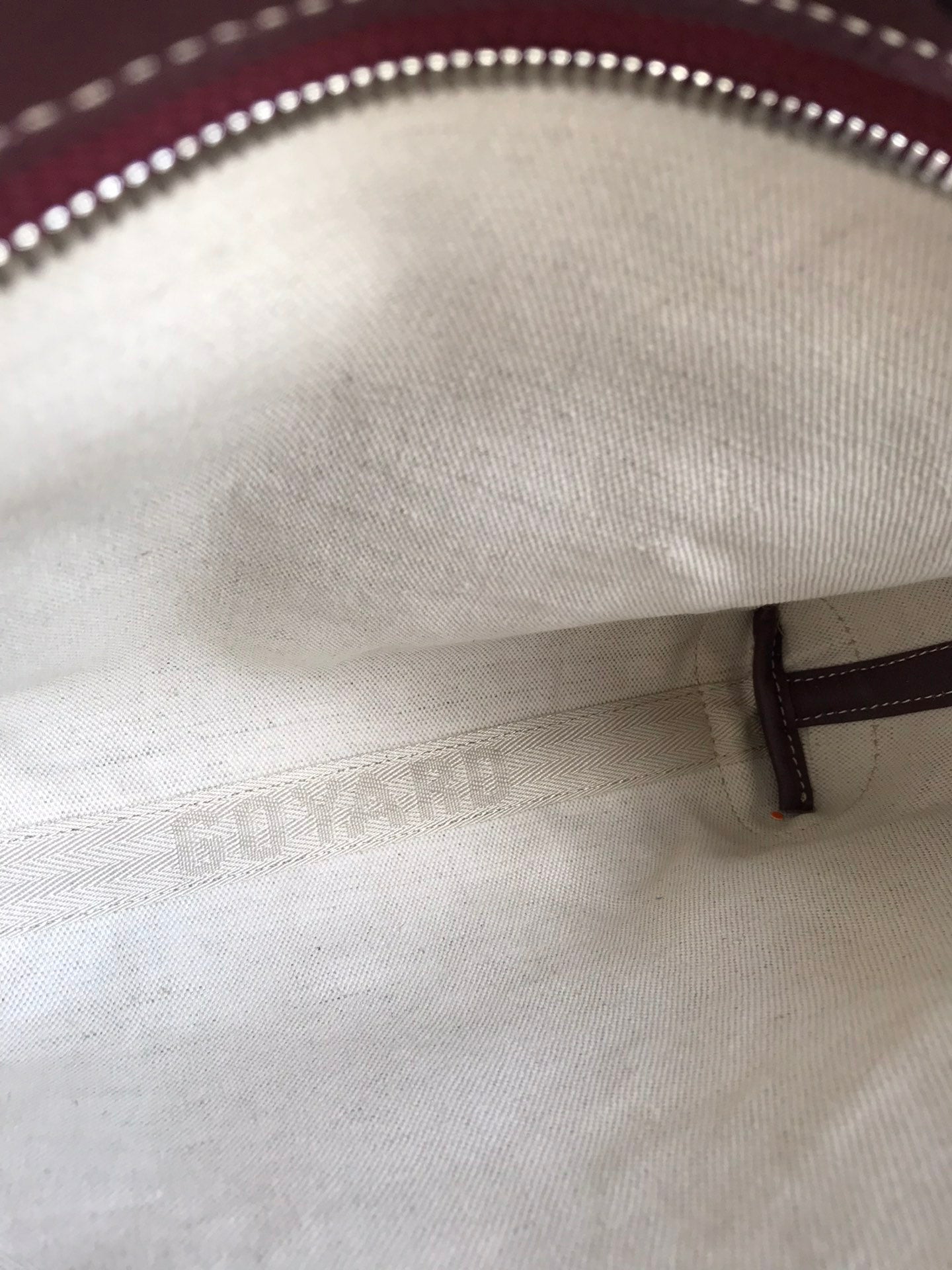Goyard Conti Pouch 24 Cm Wine Red Lambskin And Goyardine Canvas