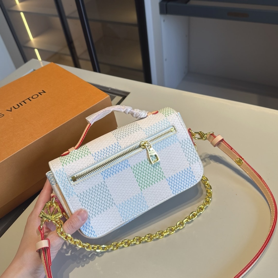 Louis Vuitton Pochette Métis East West Damier Canvas Light Blue 21cm