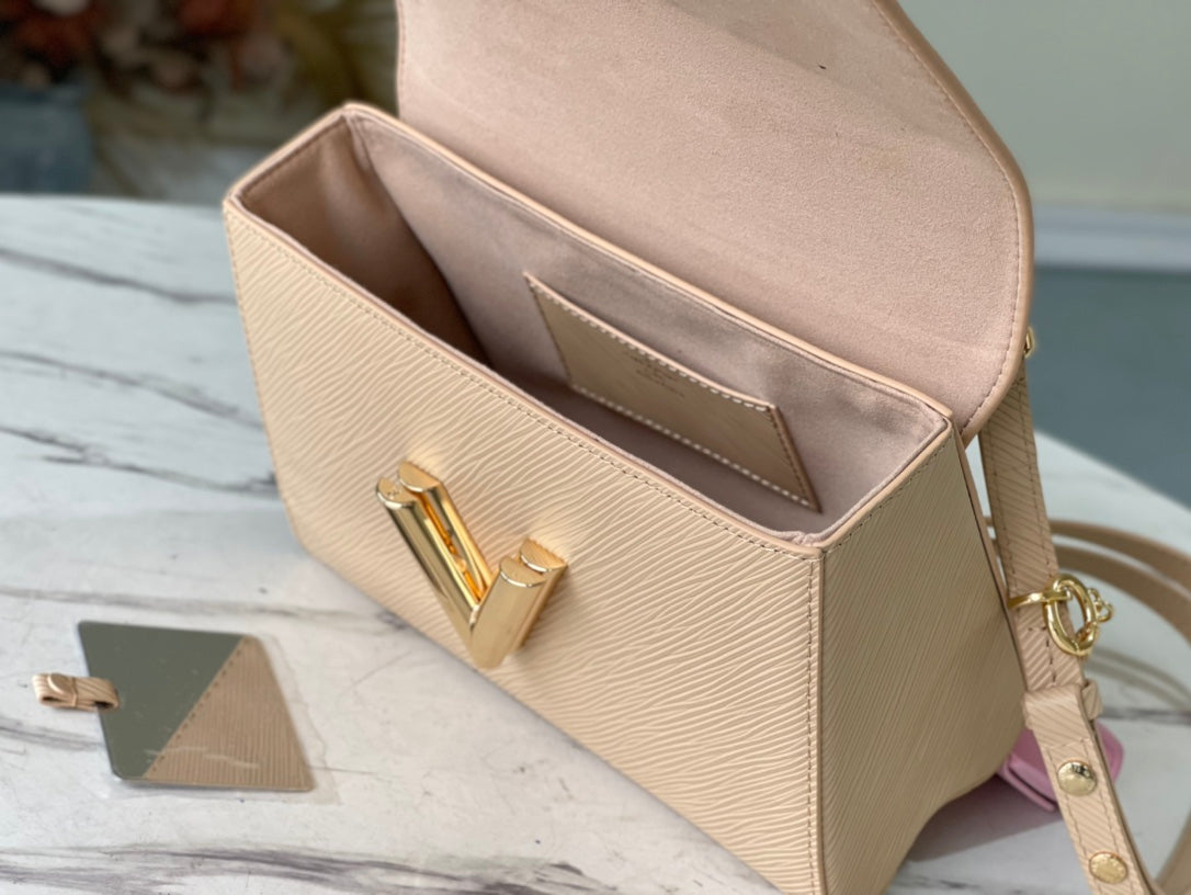 Louis Vuitton Twist Mm 19Cm Pink