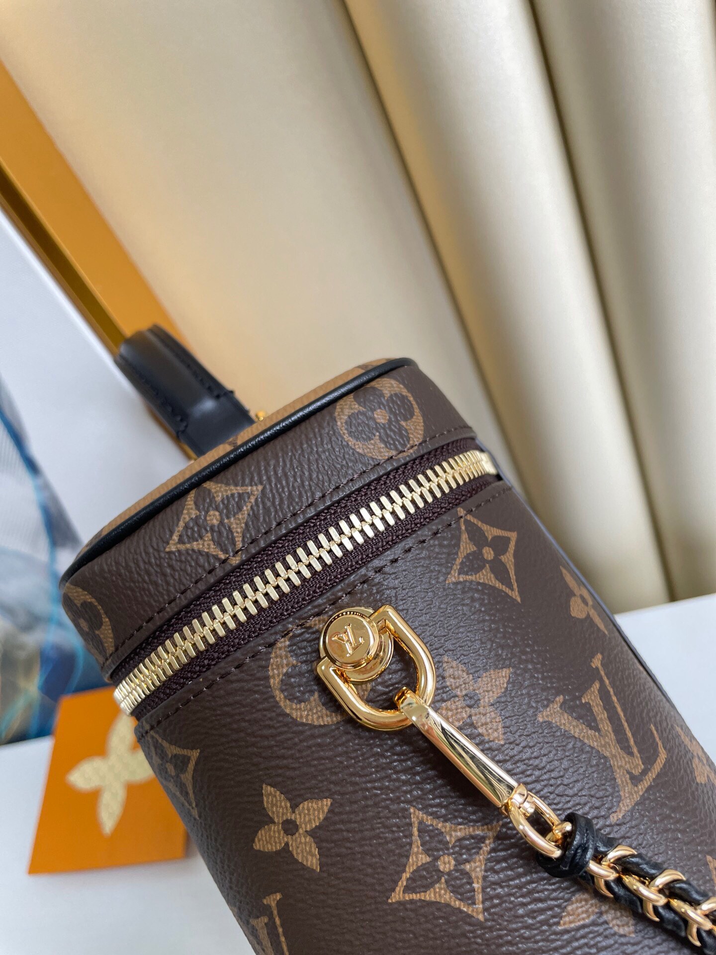 Louis Vuitton Vanity Chain Pouch Other Monogram Canvas 17cm Women Handbags M47125