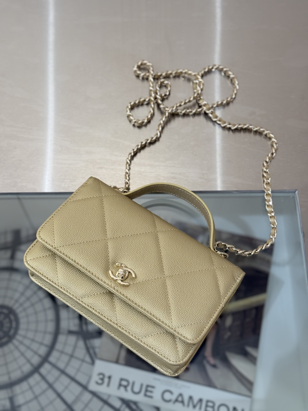 Classic Wallet On Chain with Top Handle（Light Olive Green）