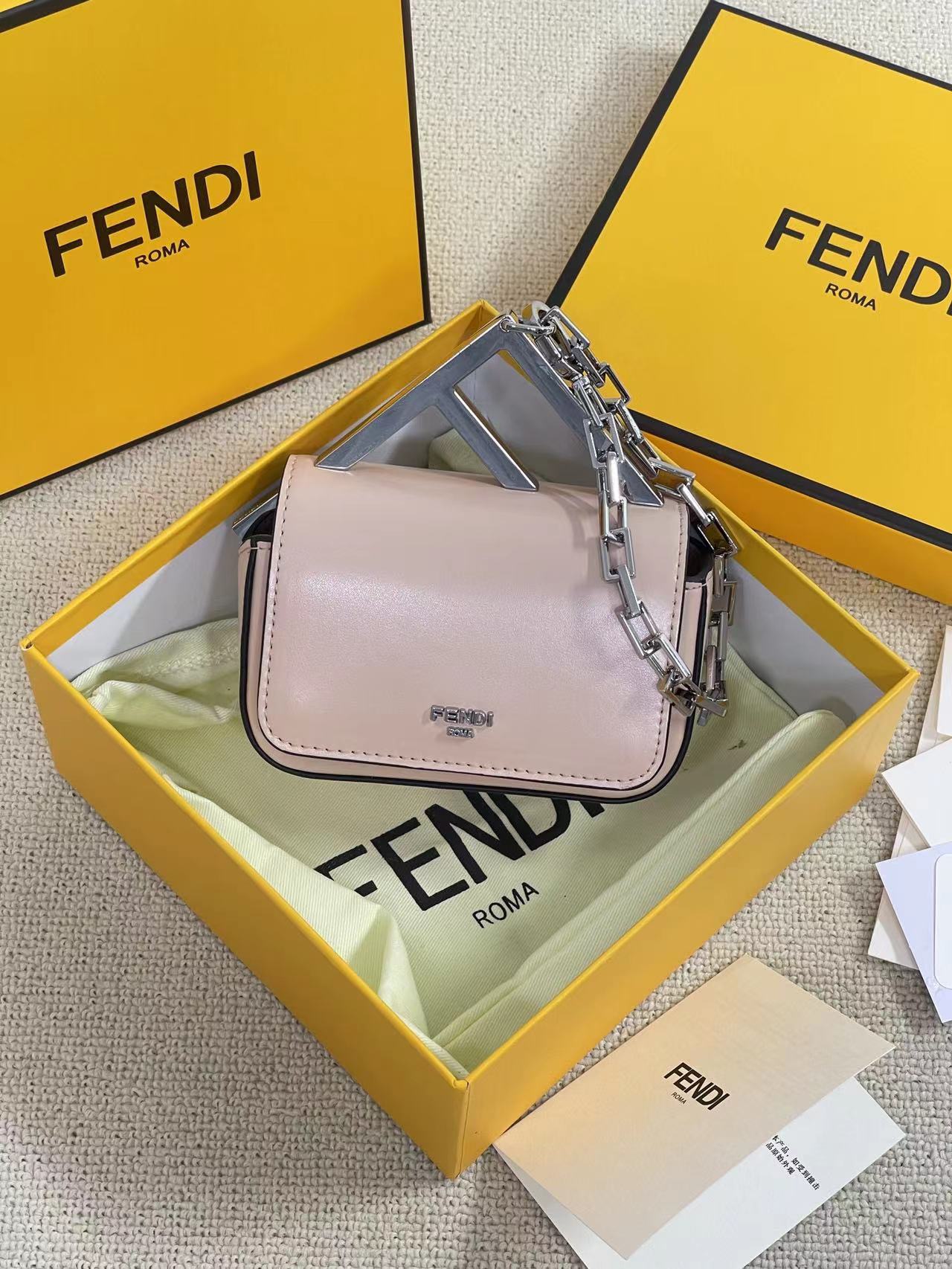 FENDI-First Nano Bag-Pink