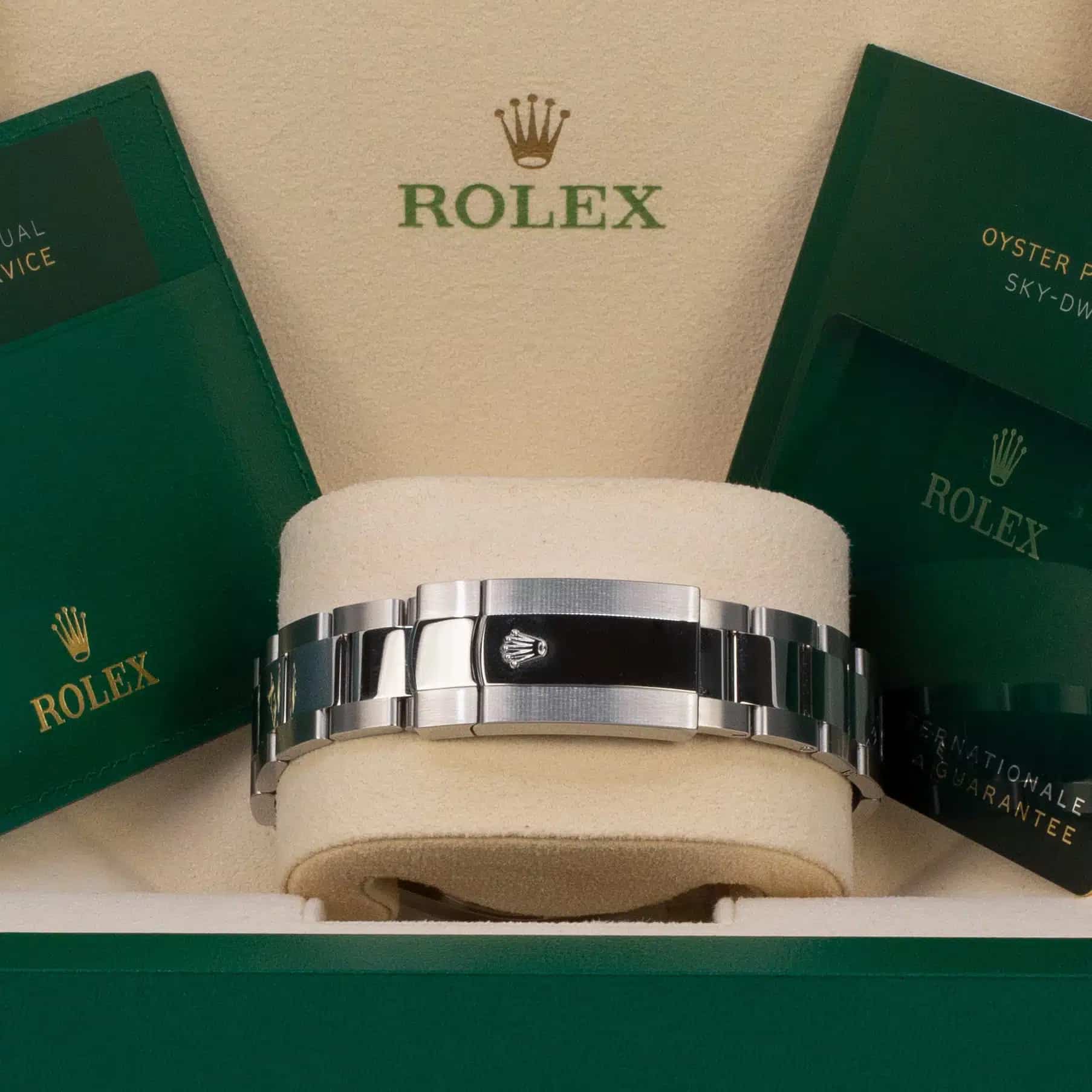 Rolex Sky-Dweller 42 mm Bright blue Dial 336934 Oyster