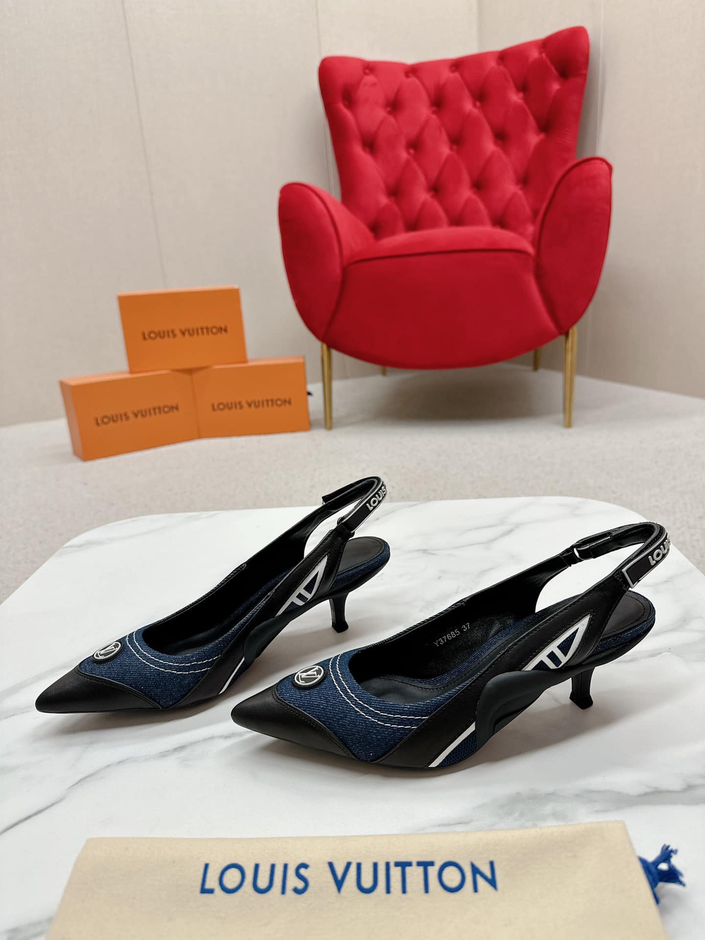 Louis Vuitton Archlight Slingback Pump Black And Denim Blue 1Aabob