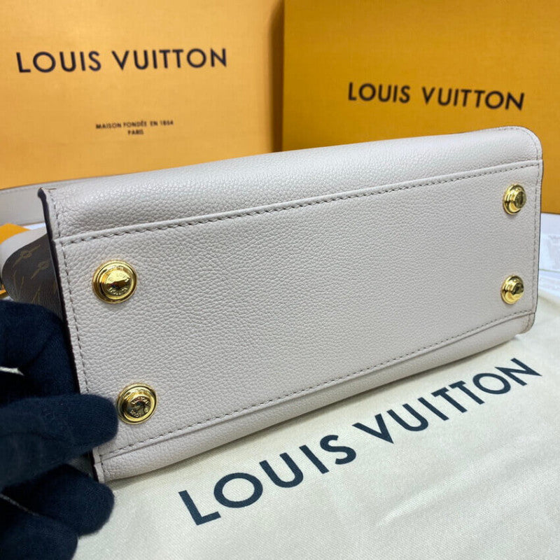 Louis Vuitton On My Side Pm 25Cm Greige