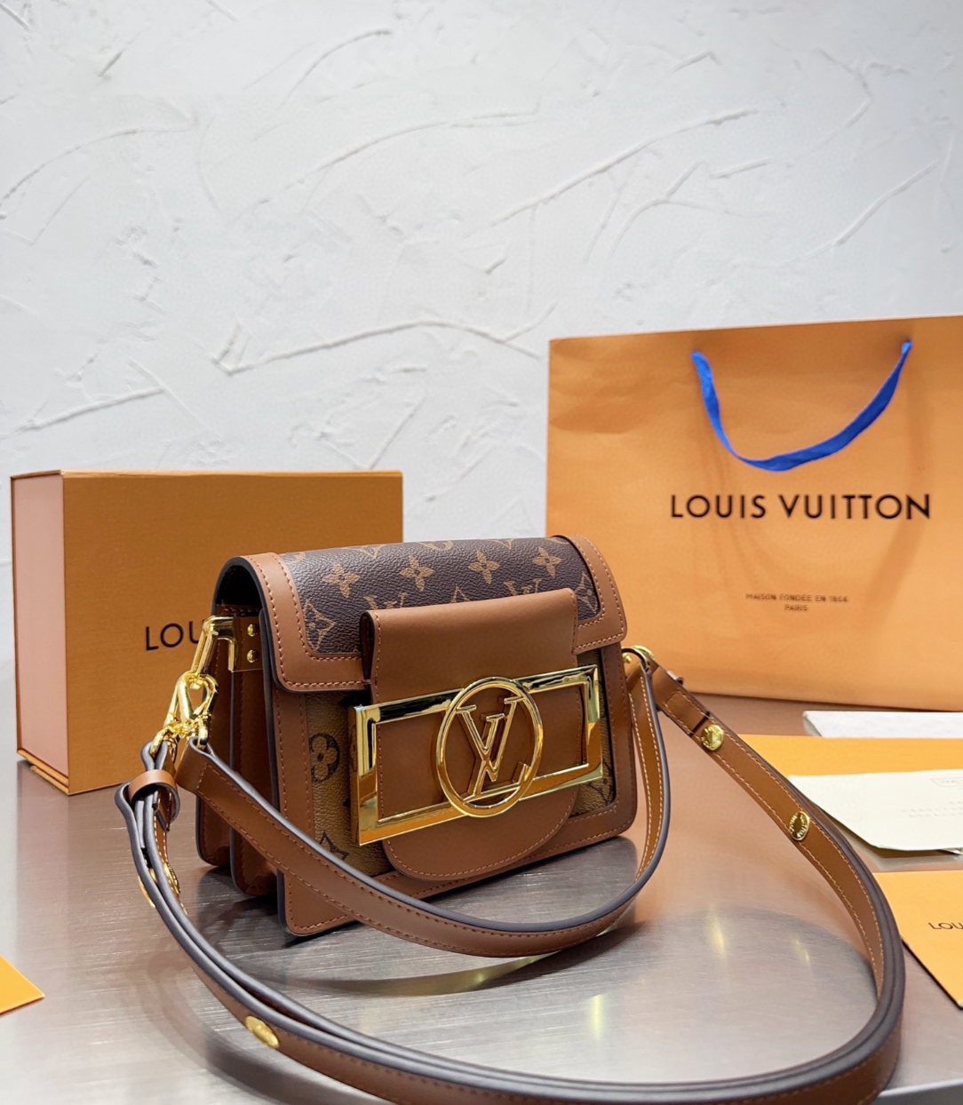 Louis Vuitton Mini Dauphine Lock Xl Brown 20Cm M46537
