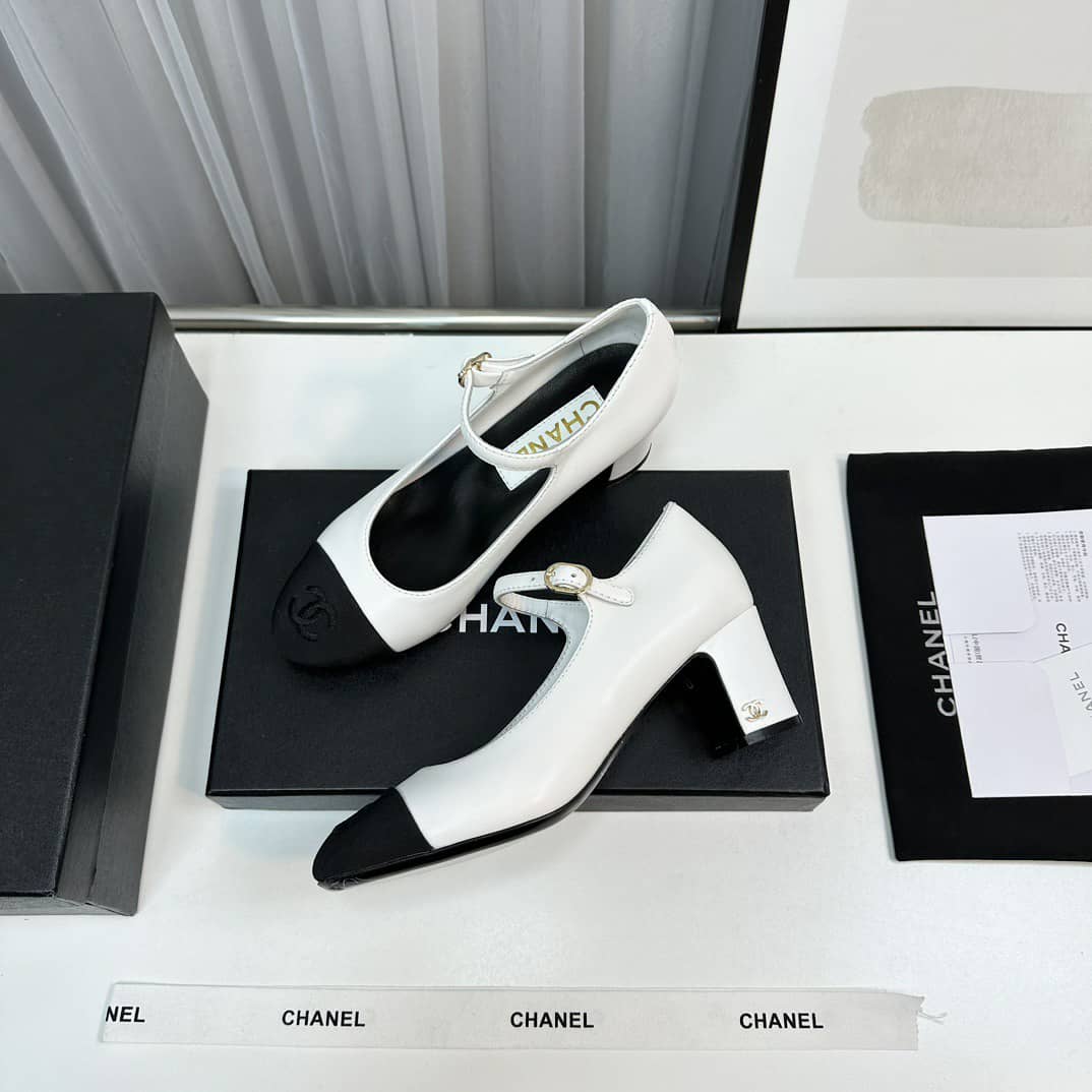 Chanel Mary Janes White G45118