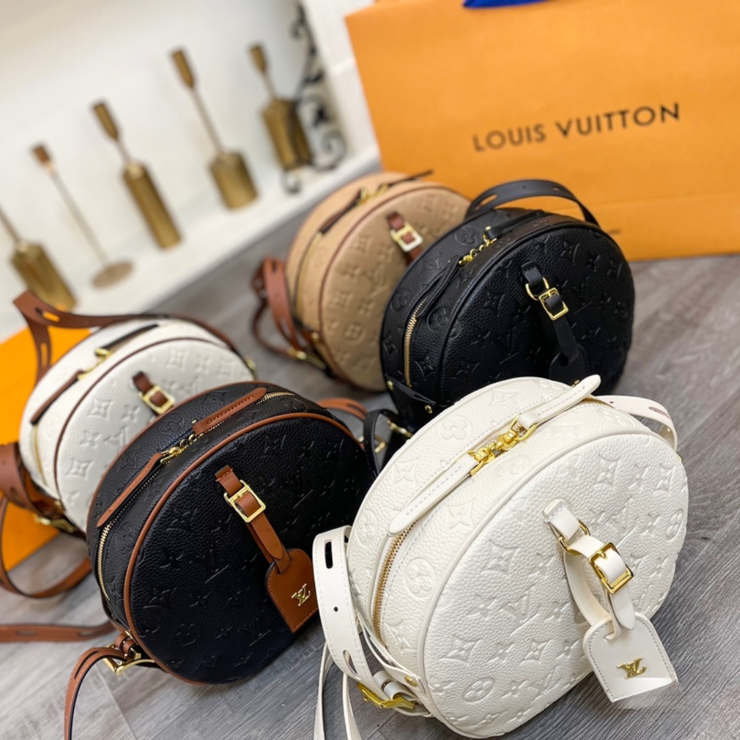 Louis Vuitton Boite Chapeau Souple Mm White 20Cm M45276