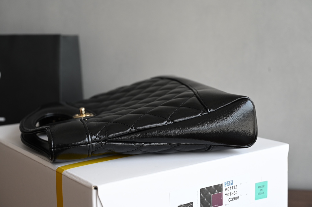 31 Mini Shopping Bag in Black Shiny Lambskin with Gold-Tone Hardware (Model AS4133)