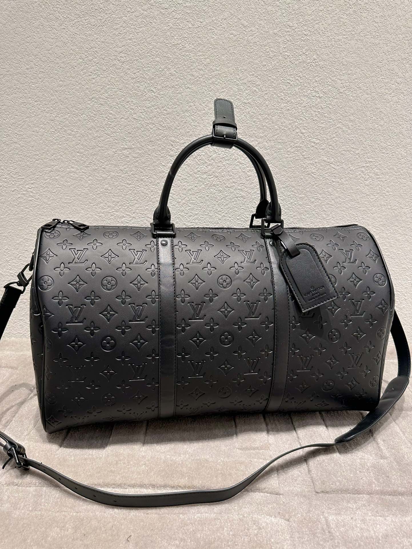Louis Vuitton Keepall Bandouliere 50 Black 50cm M44810