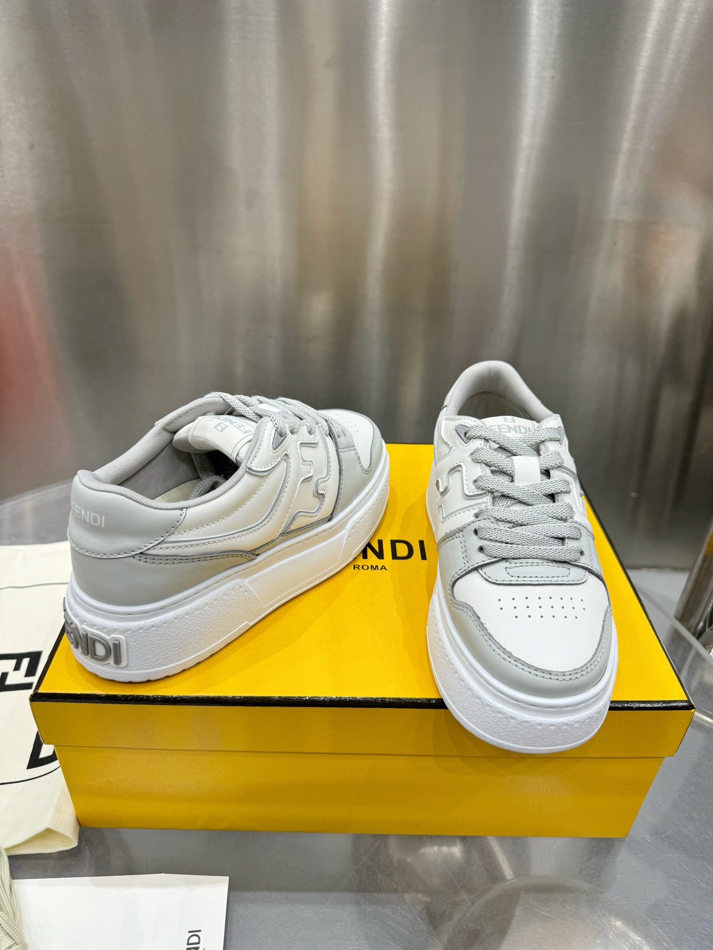 FENDI Match leather platform low-tops sneakers