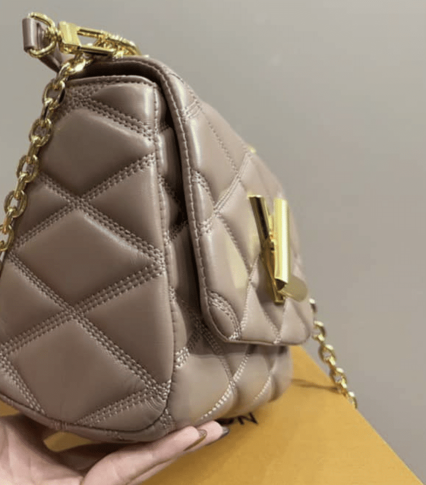 Louis Vuitton Go 14 Gm Beige 22Cm M23689
