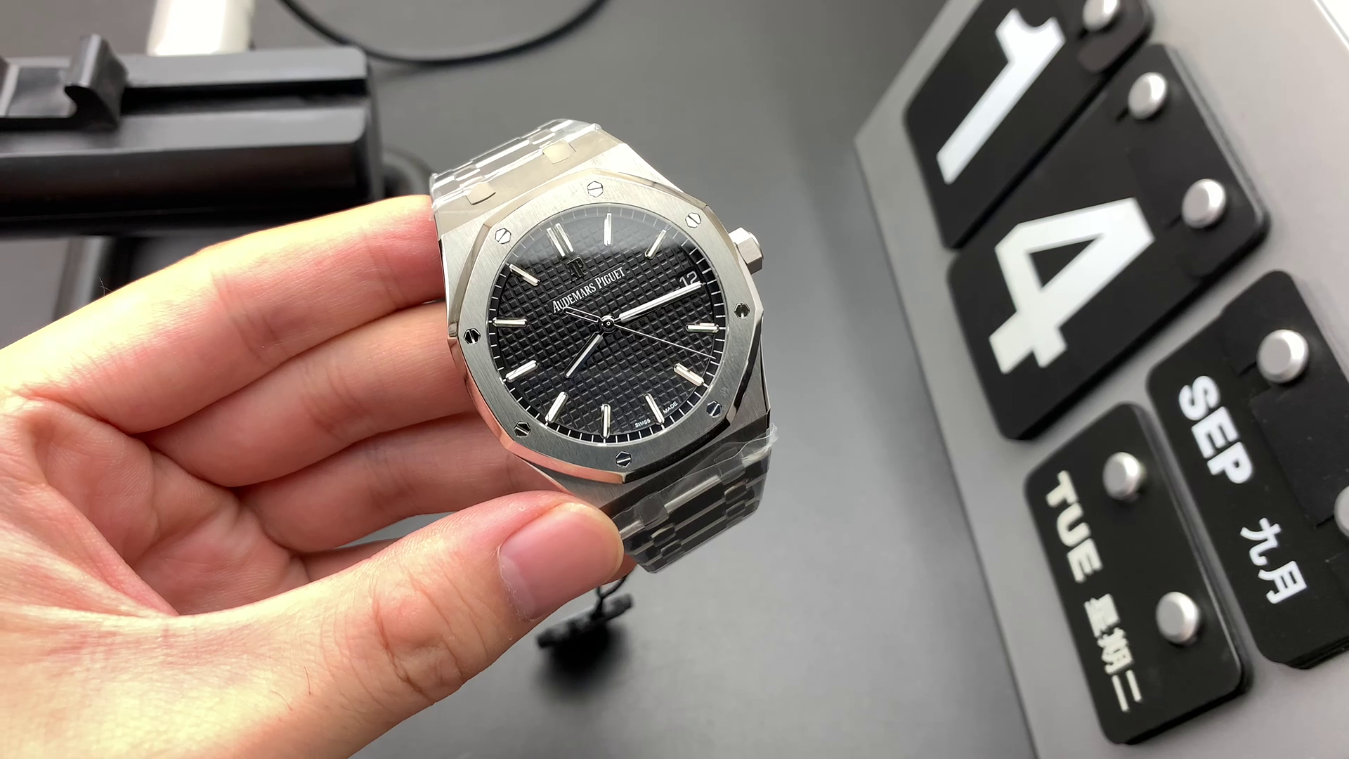 Audemars Piguet ROYAL OAK Black Dial 41mm