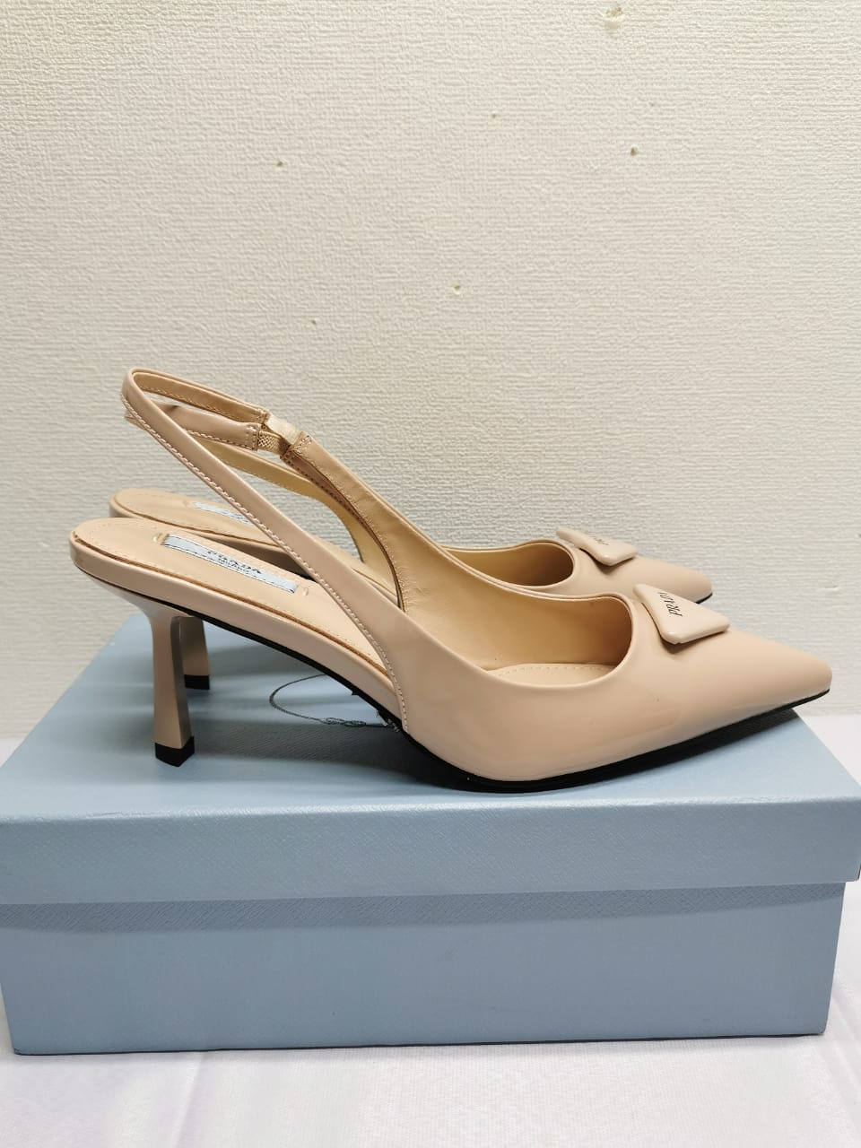 Prada Brushed Leather Slingback Pumps Beige Pink 1I901M055F0236F075
