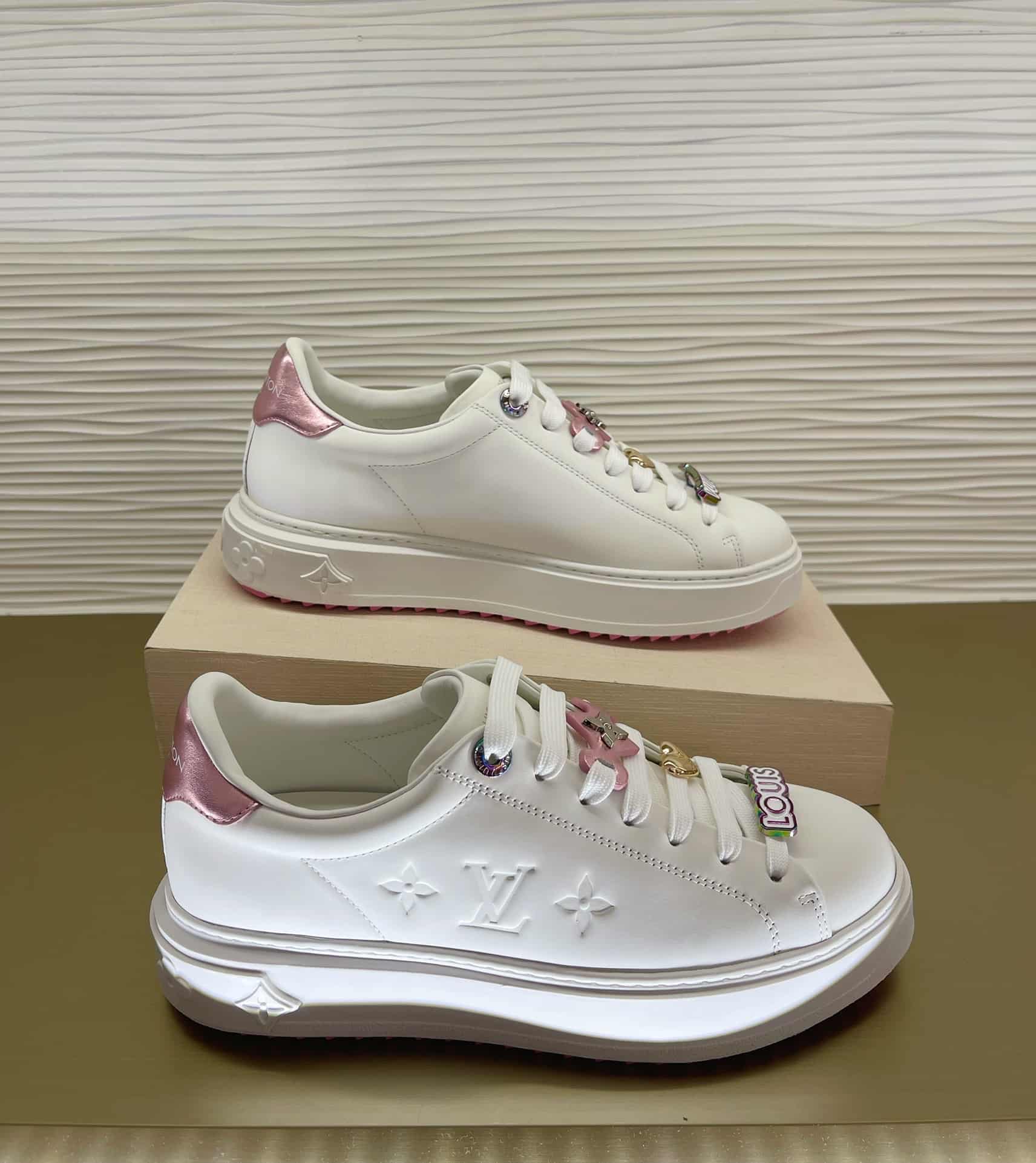 Louis Vuitton Time Out Sneakerk Light Pink 1Aadn9