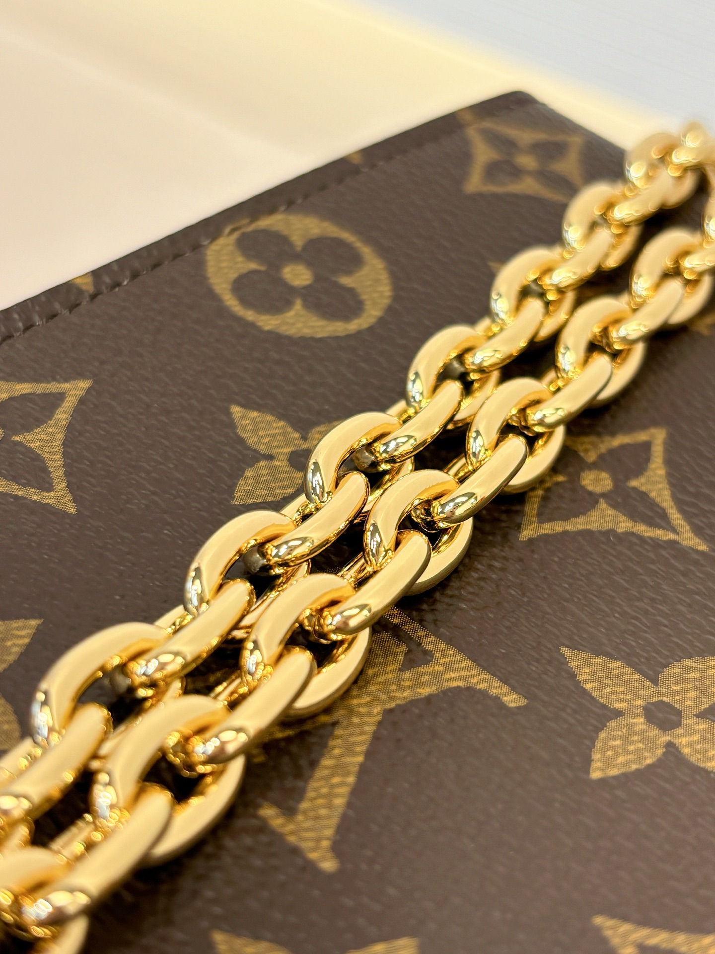 Louis Vuitton LV Phone Pouch Métis Monogram M13572 17.5cm/ 6.9in
