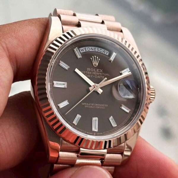[Superclone] Rolex Day-Date 40mm Chocolate Dial Fluted President 228235 