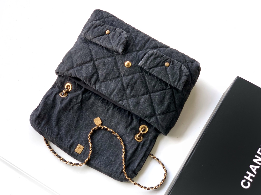 Chanel Ohanel 26C Armpit Bag-black