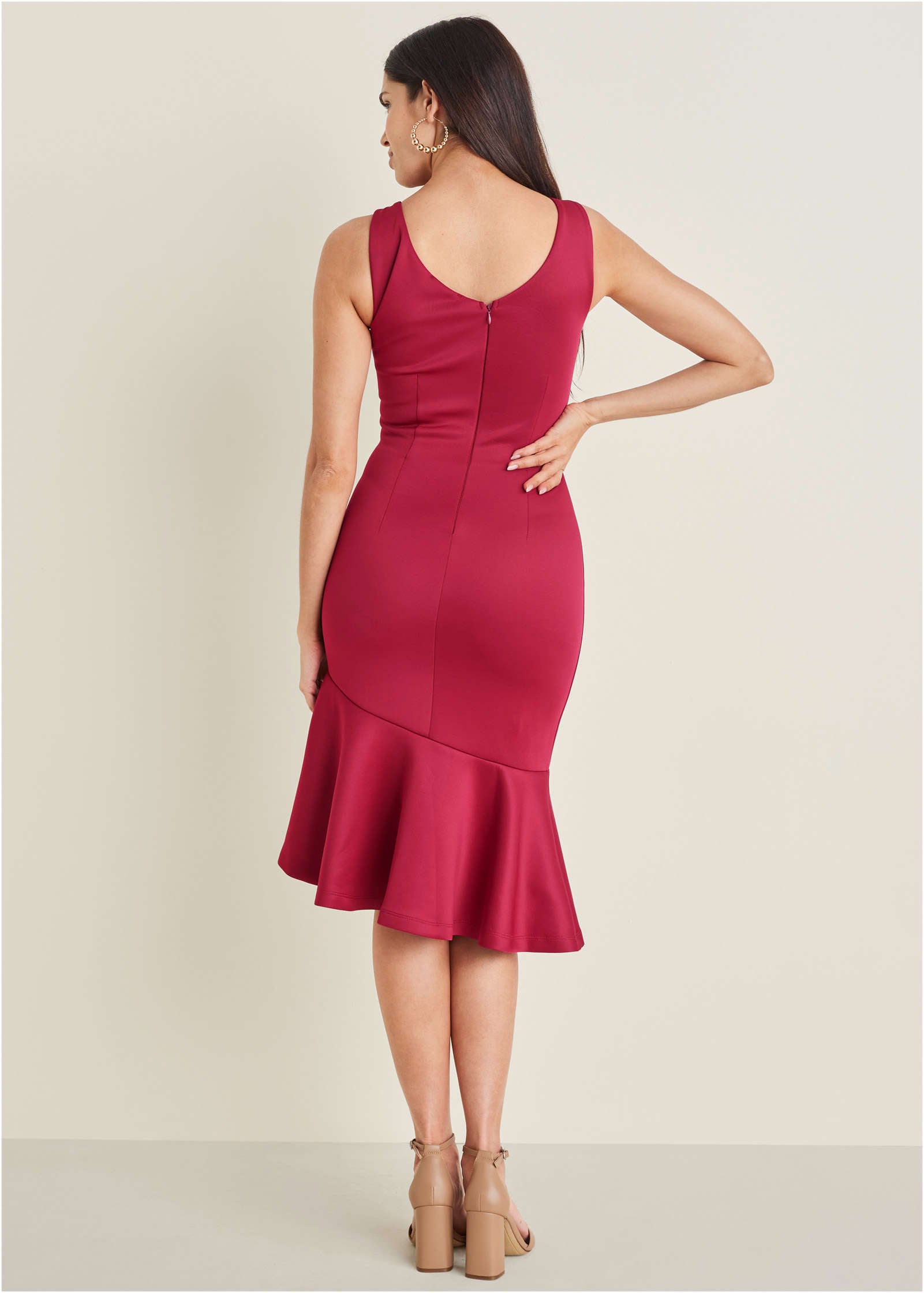 Ruffle Trim Detail Dress – Red