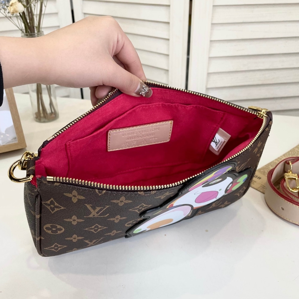 Louis Vuitton X Takashi Murakami Pochette Monogram Brown 28cm M13440