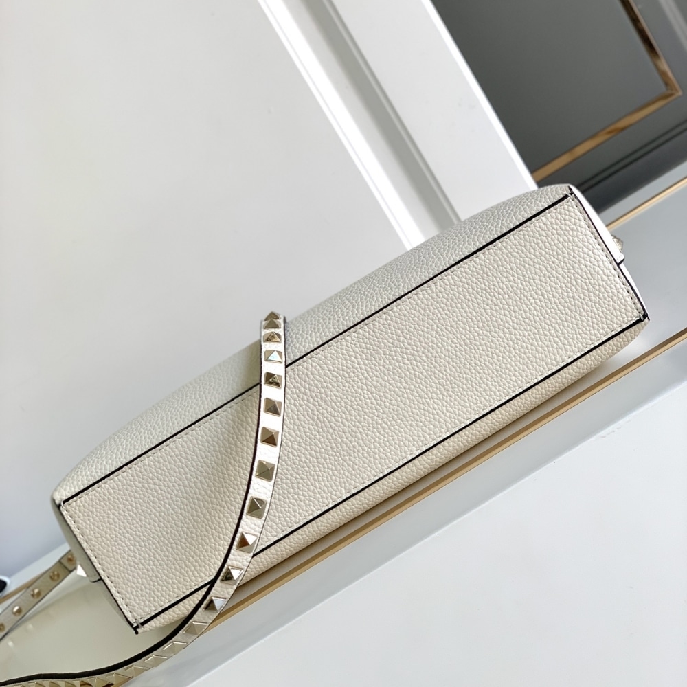 Valentino Garavani Rockstud Small Tote Bag White 28Cm