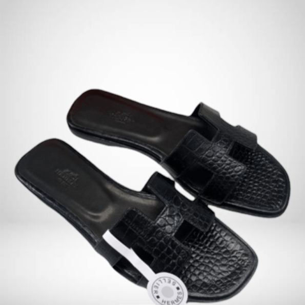 HERMES SANDAL BLACK ORAN