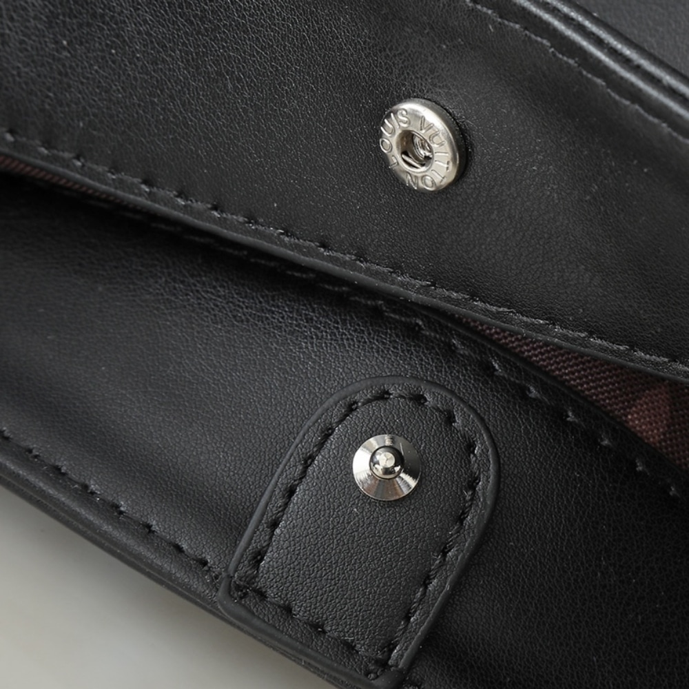 Louis Vuitton Atlantis Vibe MM Black 41Cm M11266