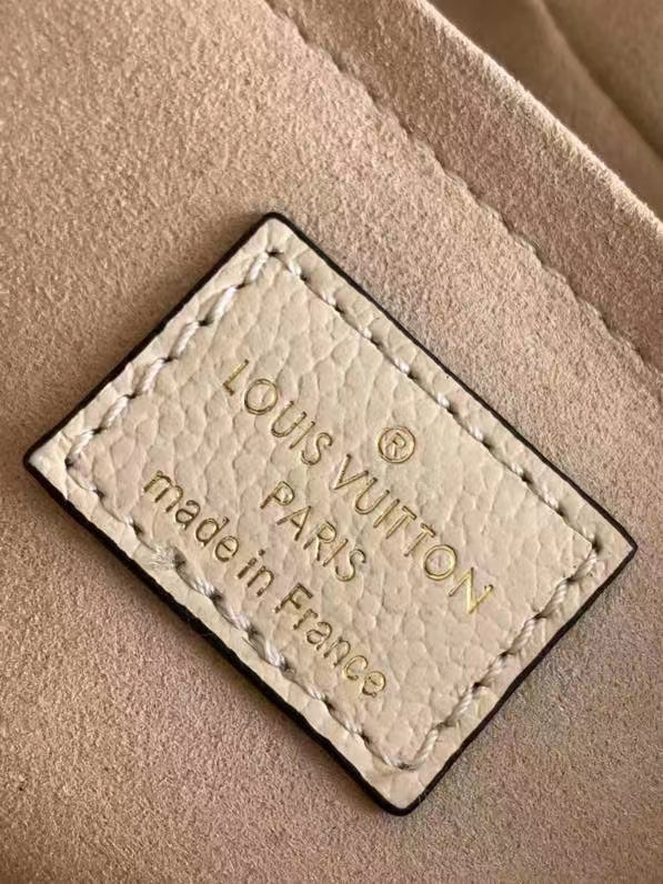 Louis Vuitton Bagatelle 22Cm Cream Beige