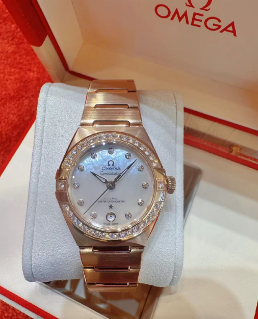 Omega Constellation Ladies' Selection 29mm yellow gold on yellow gold 131.55.29.20.55.002