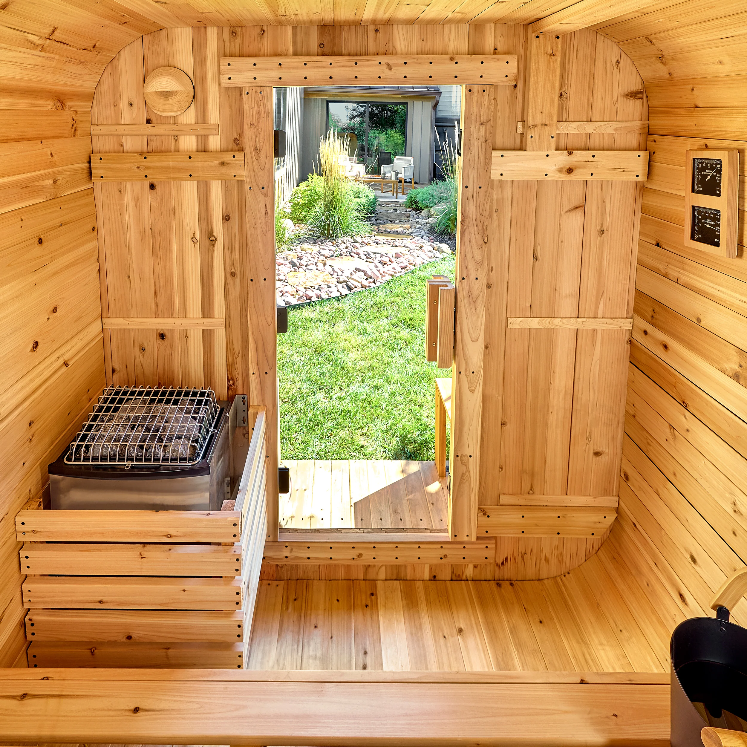 Lennon Outdoor Cube Sauna with Porch �?4-6 Person