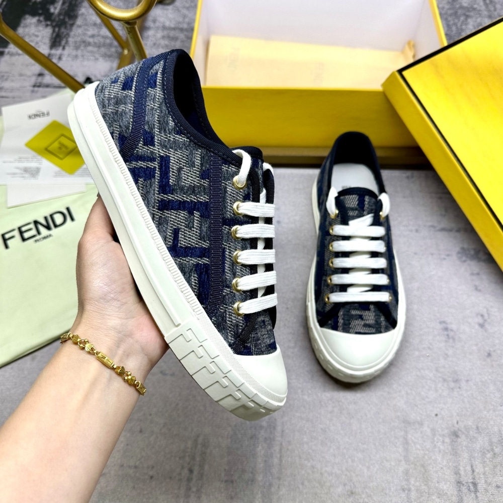 Fendi Domino Ff Denim Low Top Sneakers Blue