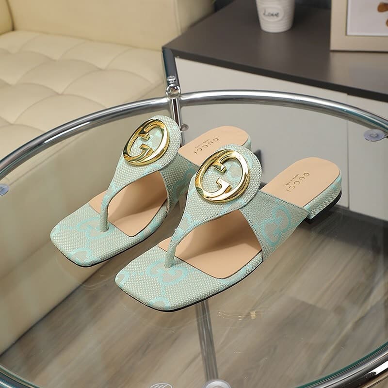 Gucci Women’S Gucci Blondie Thong Canvas Sandal Mint