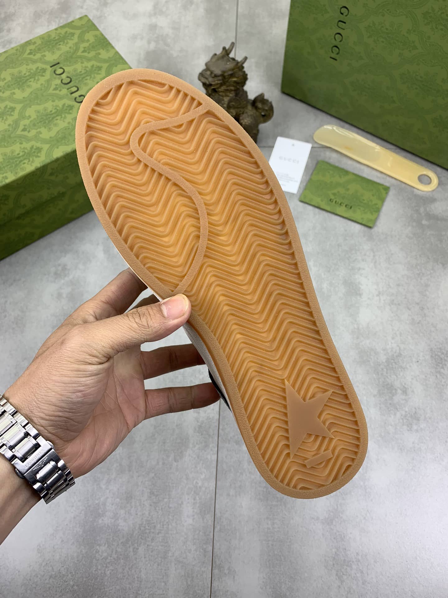 Gucci Classic Fashion Sneaker With Edge White
