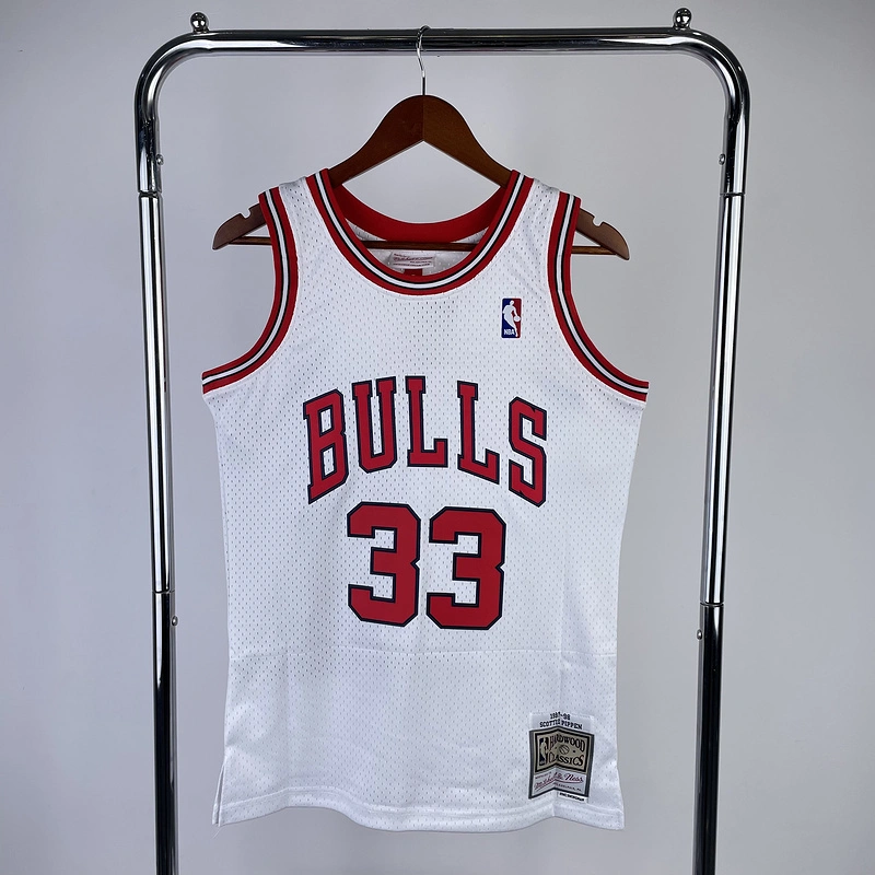 1997-98 NBA Chicago Bulls 33 PIPPEN Basketball Jersey